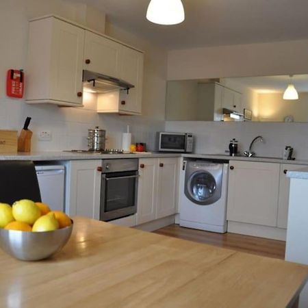 Castle View Stornoway Apartment Stornoway  Bagian luar foto