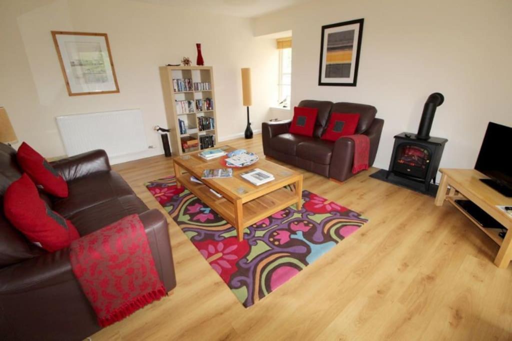 Castle View Stornoway Apartment Stornoway  Bagian luar foto